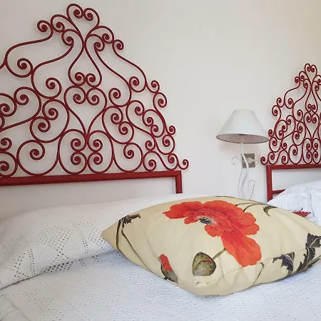 Edera Guest house 2*